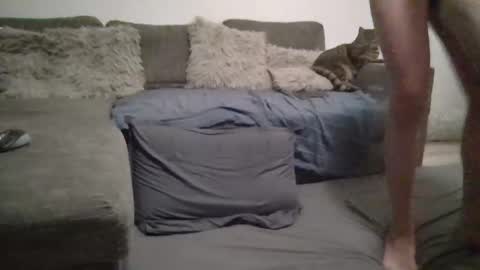 Snapshot of abbel_stone chatting on December 13, 7:10 pm abbel_stone online show from December 13, 7:10 pm