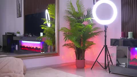 Alexa online show from May 8, 6:41 am