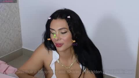 Snapshot of abbeykhaled chatting on December 25, 12:16 am Abi online show from December 25, 12:16 am