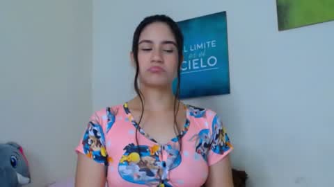 Snapshot of abbie_hard chatting on February 4, 1:34 am Abbie Hard --------------- Streaming from 0800 - 0400 UTC-5 online show from February 4, 1:34 am