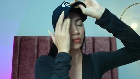 Snapshot of abbiejoness_ chatting on October 13, 12:05 pm Abbie Joness online show from October 13, 12:05 pm