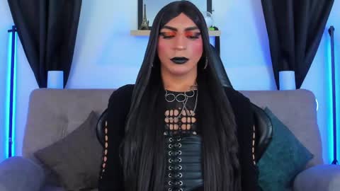 Abbigail Fuster  online show from May 12, 10:45 am