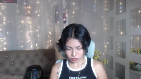 Snapshot of abbiross chatting on February 22, 10:42 pm Abbi online show from February 22, 10:42 pm