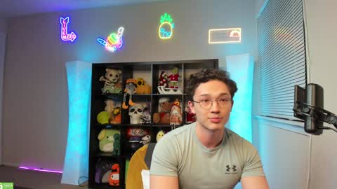 buddy online show from January 9, 5:34 am