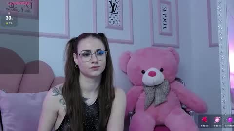 Abby online show from January 18, 8:40 pm