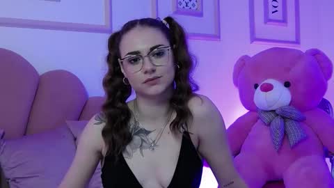 Abby online show from January 27, 8:39 pm