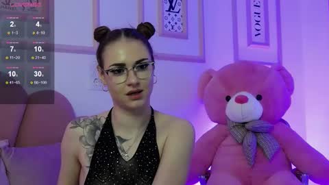 Abby online show from February 11, 11:33 pm