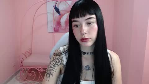 Snapshot of abby_collinss_x chatting on January 14, 7:08 pm Abby online show from January 14, 7:08 pm