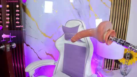 Snapshot of abby_deep_2 chatting on September 26, 10:08 am abby_deep_2 online show from September 26, 10:08 am