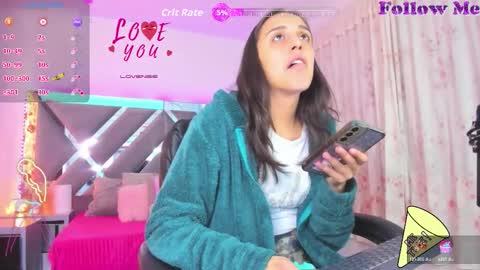 Snapshot of abby_esposiito chatting on September 15, 7:47 pm abby_esposiito online show from September 15, 7:47 pm