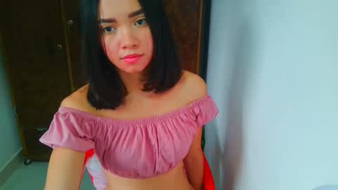 Snapshot of abby_johnson_cute chatting on September 12, 7:36 pm abby online show from September 12, 7:36 pm
