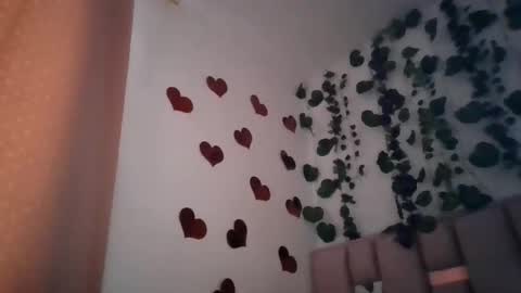 abby_moss_2 online show from April 13, 1:05 pm