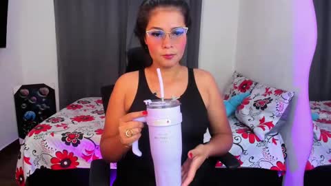 Snapshot of abby_parker1 chatting on October 1, 2:17 am Abby online show from October 1, 2:17 am