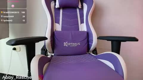 abby_raschell online show from February 3, 6:51 am