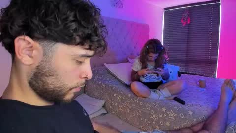 START TRANSMISSION ---- AM COLOMBIA TIME online show from October 11, 3:54 pm