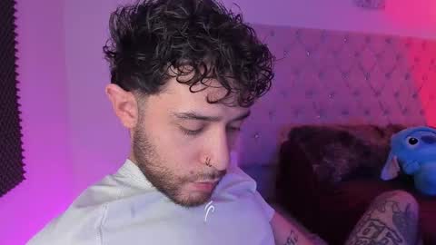 START TRANSMISSION ---- AM COLOMBIA TIME online show from February 27, 2:50 pm