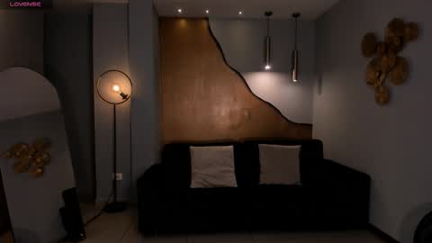 Abby Dalton  online show from February 19, 7:10 pm