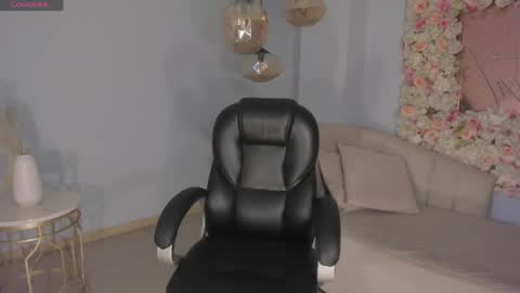 Abby Dalton  online show from May 15, 5:53 pm
