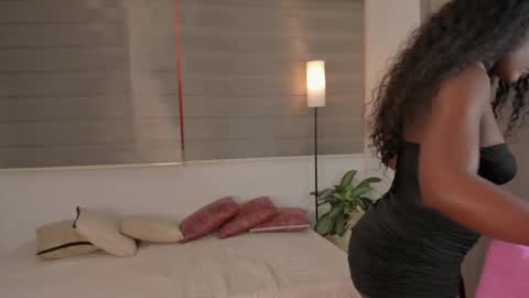 Snapshot of abbylinx1 chatting on September 26, 12:20 pm Abby Linx online show from September 26, 12:20 pm