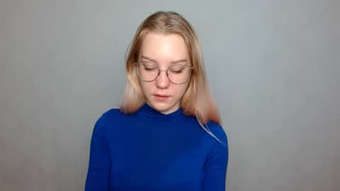 Abby Lovense is active online show from January 18, 9:34 am