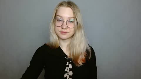 Abby Lovense is active online show from February 7, 6:56 am