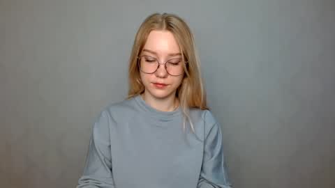 Abby Lovense is active online show from February 25, 6:47 am