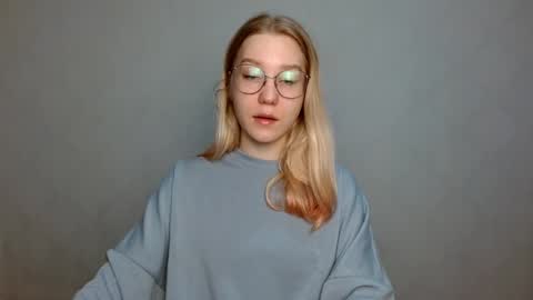 Abby Lovense is active online show from March 1, 8:13 am