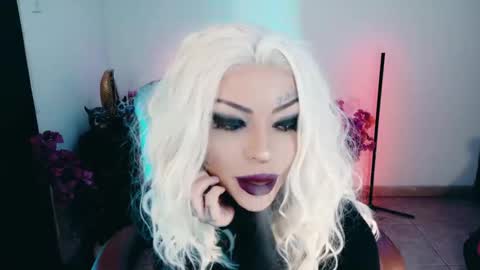 Abby online show from May 9, 2:39 am