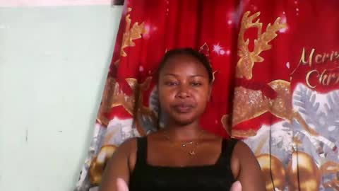 Snapshot of abella677022 chatting on April 18, 7:07 pm abella677022 online show from April 18, 7:07 pm