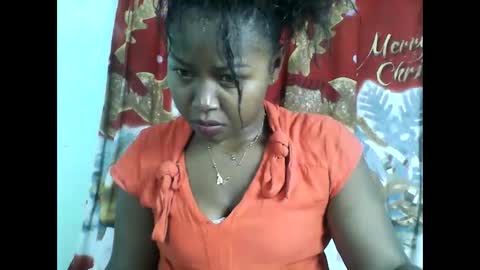 Snapshot of abella677022 chatting on May 15, 9:49 am abella677022 online show from May 15, 9:49 am