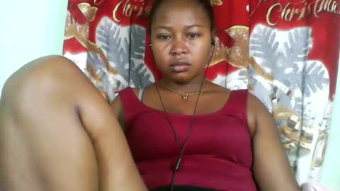 Snapshot of abella677022 chatting on May 19, 6:14 pm abella677022 online show from May 19, 6:14 pm