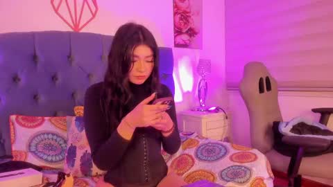 Snapshot of abella_as chatting on October 18, 6:16 am Abella online show from October 18, 6:16 am