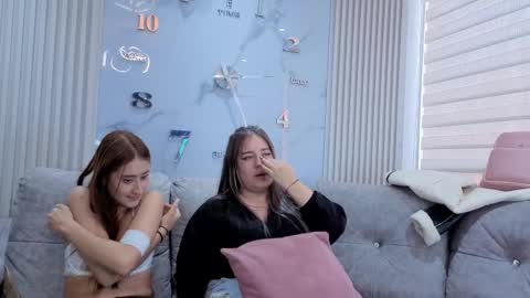 Snapshot of abella_as chatting on October 24, 9:00 pm Abella online show from October 24, 9:00 pm