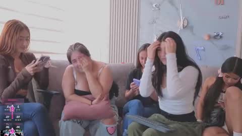 Snapshot of abella_as chatting on October 31, 5:14 pm Abella online show from October 31, 5:14 pm