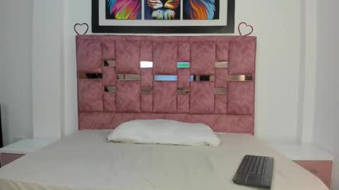 abella_lov online show from September 26, 12:20 pm