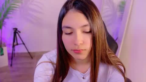  Abella Ruiz  online show from August 7, 11:51 pm