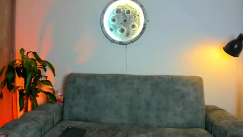  Abella and Kendra  online show from May 14, 10:27 pm