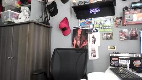 AJ online show from June 12, 2:16 pm