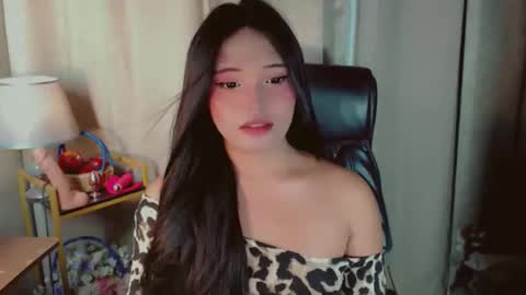 Abetterchristine online show from May 13, 5:05 am