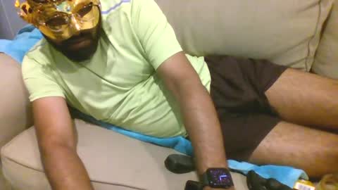 Naked Gentleman online show from December 2, 3:58 pm