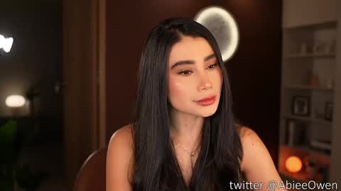 abie_owen online show from April 30, 12:06 am