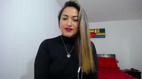 ximena online show from February 21, 1:33 pm