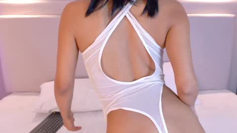 abiehils online show from January 13, 7:42 pm