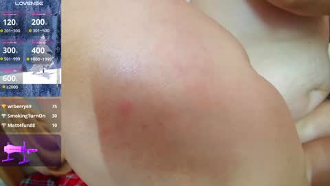 Snapshot of abigail_curvy chatting on January 11, 9:04 pm Abigail online show from January 11, 9:04 pm