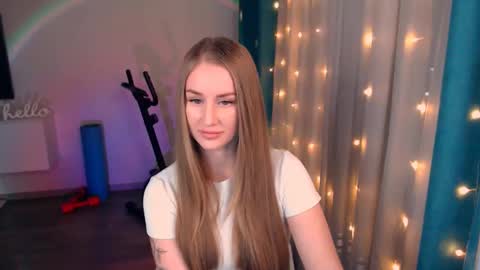 Anna online show from February 17, 6:37 pm
