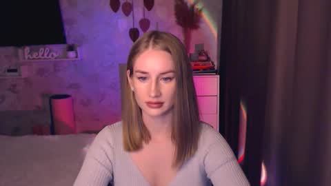 Anna online show from October 23, 7:45 pm