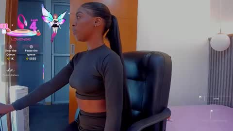 Abigail online show from September 29, 11:15 am