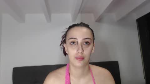 milk girl online show from February 10, 3:10 am