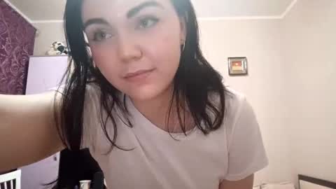 Snapshot of abigaildestro chatting on October 4, 5:00 pm Abi online show from October 4, 5:00 pm