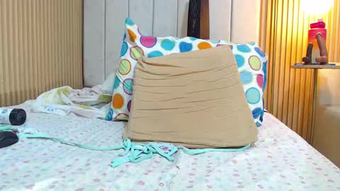 Snapshot of abigailowensss chatting on January 7, 10:45 pm abigailowensss online show from January 7, 10:45 pm